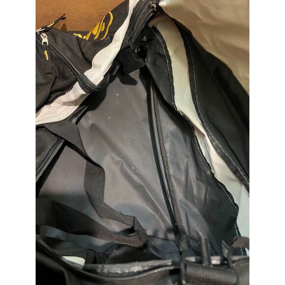 Kamik Duffel Bag Travel Zip Closure Travel Organizer Bag - Picture 3 of 5